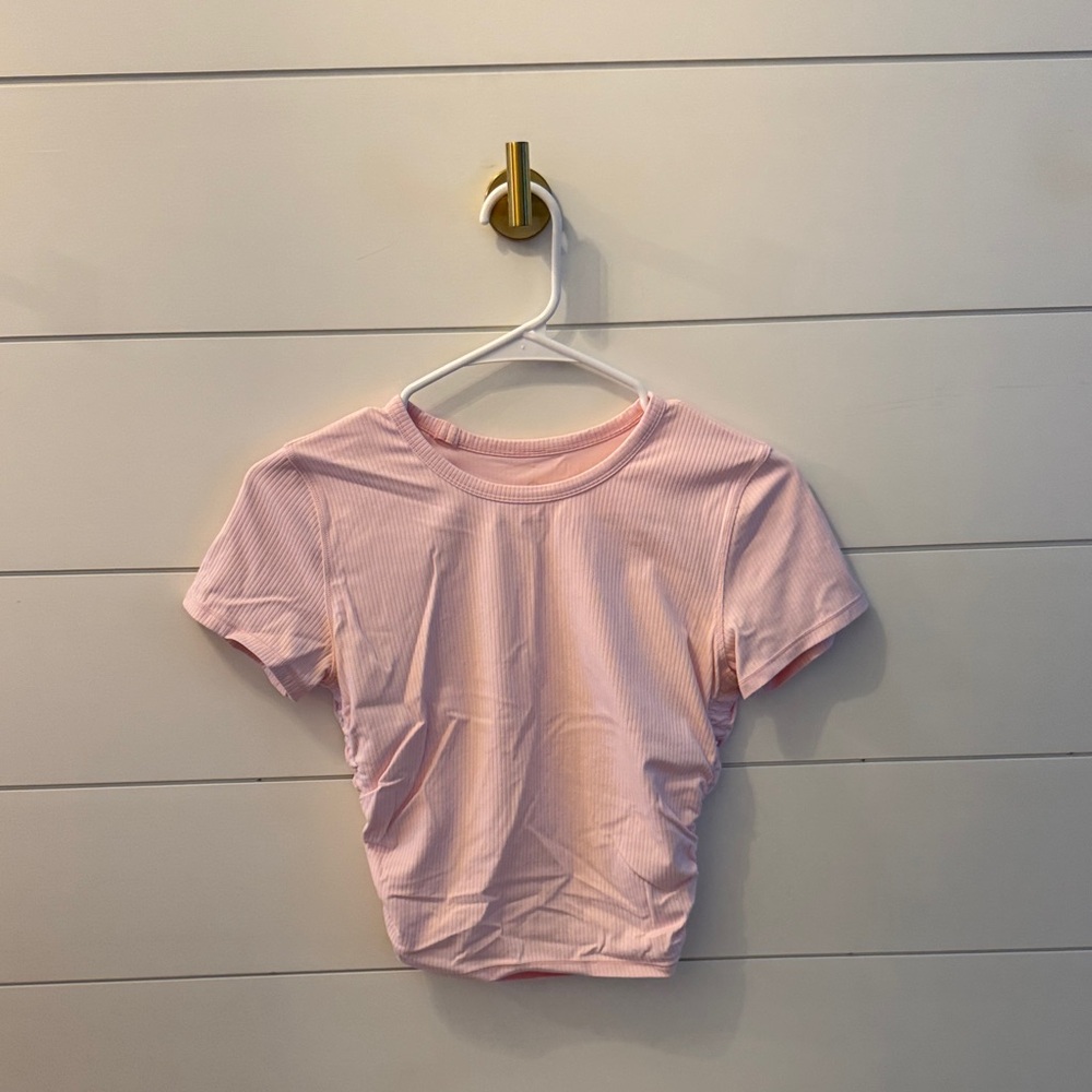 Lululemon Athletica Light Pink Ribbed Crop Top
